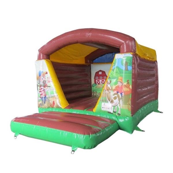 Boerderij springkasteel Boerderij springkasteel