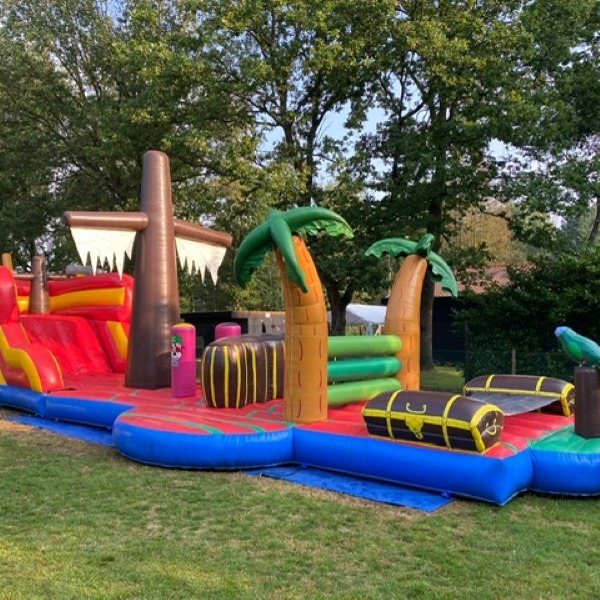 piratenrace hindernisbaan huur deze piratenrace hindernisbaan bij attraxi
